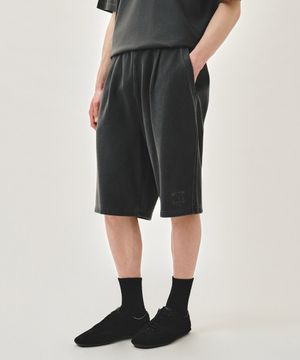 OUTLINE CLASSIC LOGO DYEING BERMUDA SWEAT SHORTS charcoal