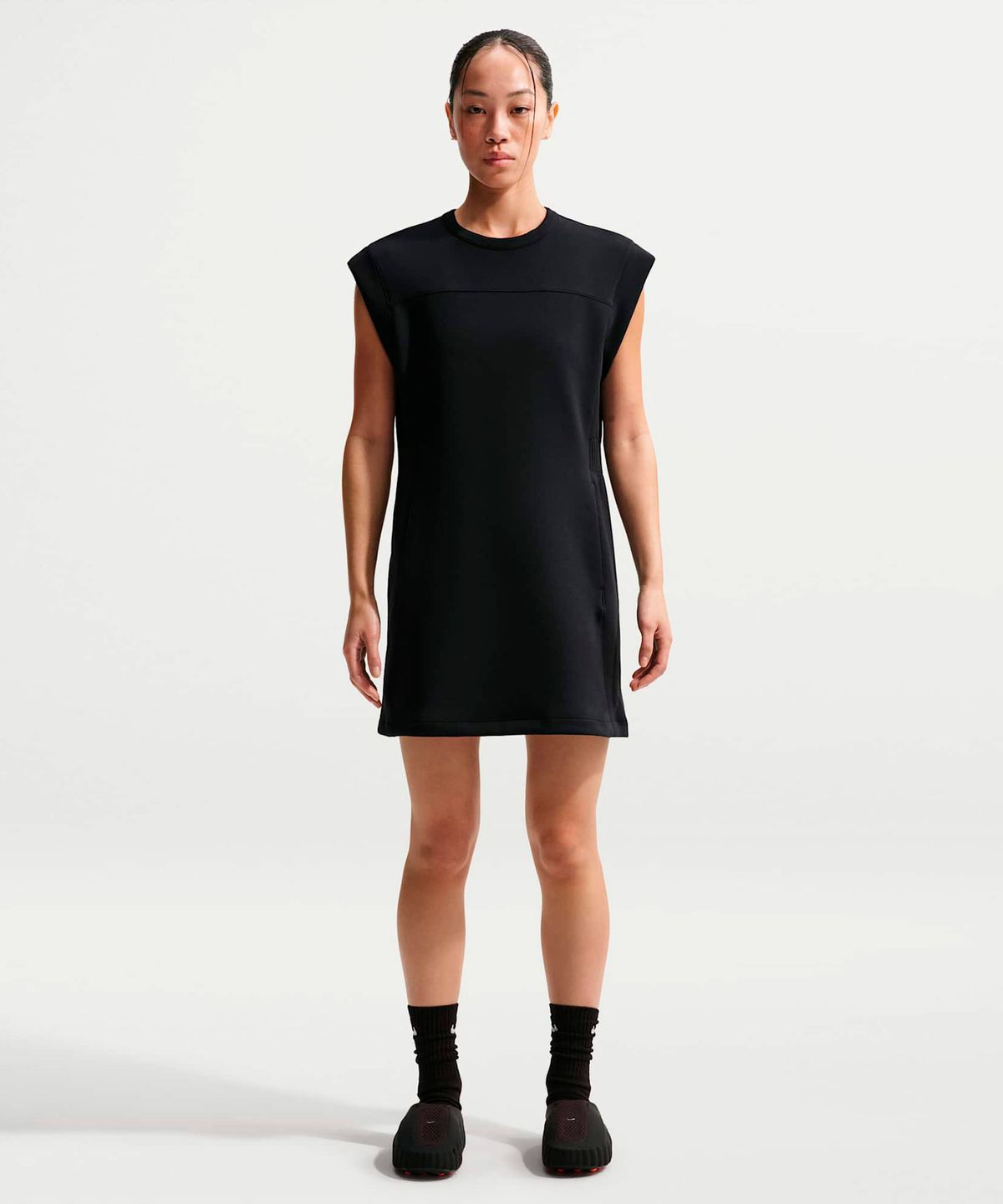 나이키(NIKE) 24.7 임파서블리소프트 드라이 핏 드레스 W - 블랙:다크 스모크 그레이 / IR1935-010