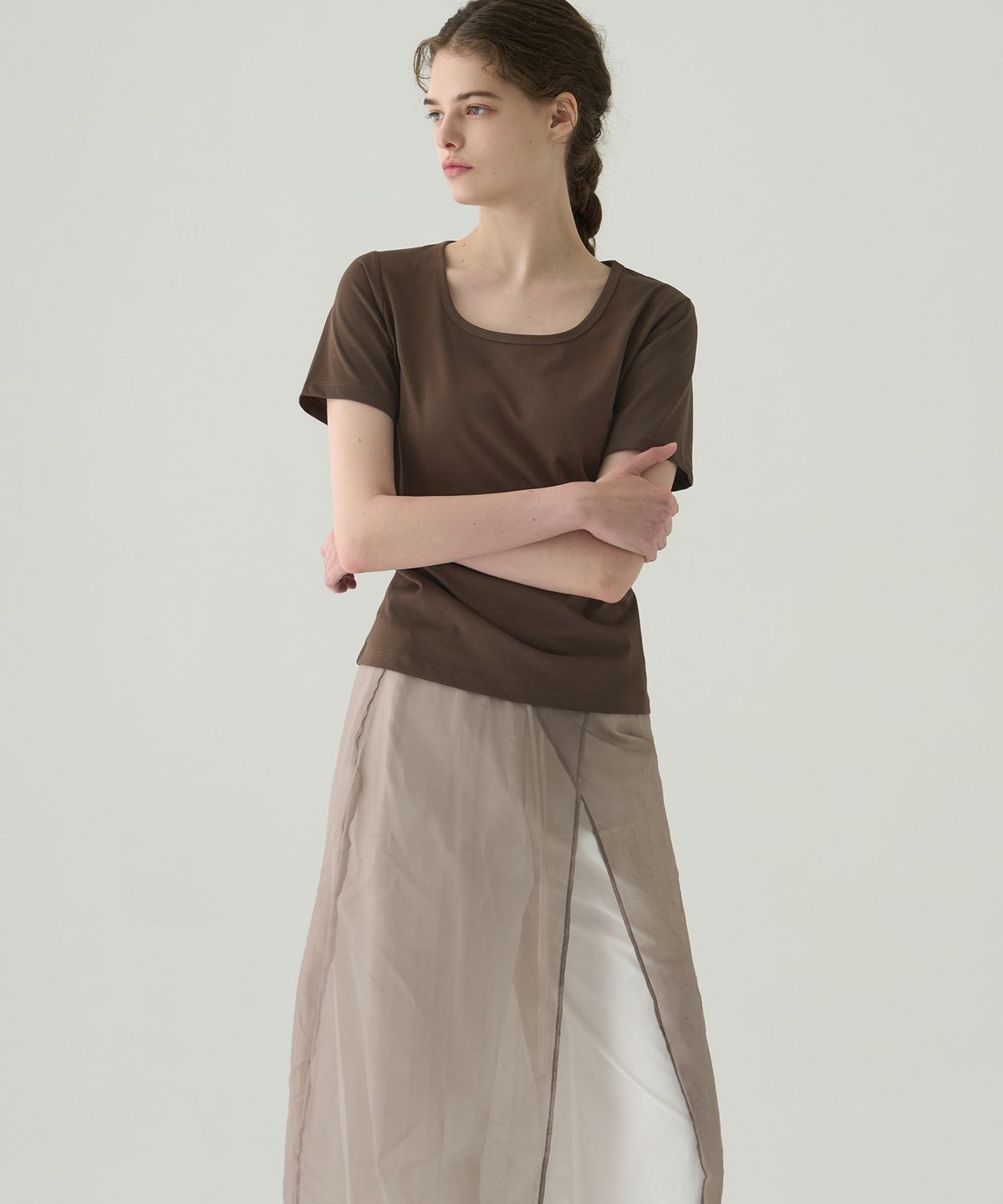 드로우핏 우먼(DRAWFIT WOMEN) 수피마 실켓 유 넥 반팔 티셔츠 [BROWN]