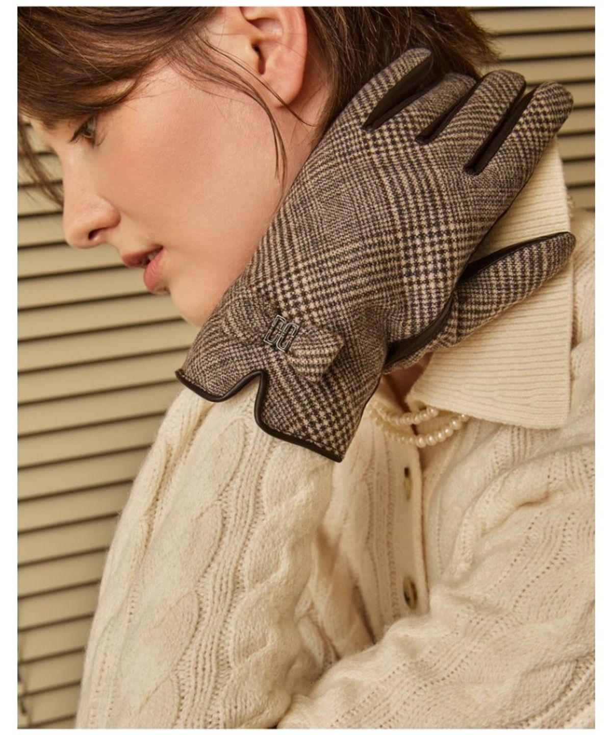 닥스 여성 액세서리(DAKS WOMENS ACCESSORIES) 그레이 체크 리본 여성 울 장갑_DCGV5F286G2