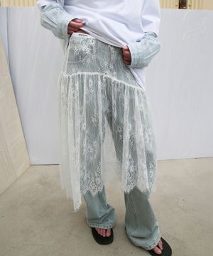 Layered Shirring Lace Skirt - Off White