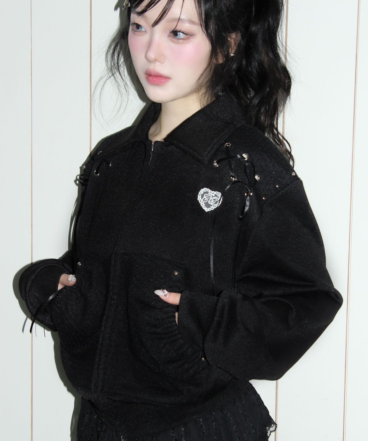 MUSINSA公式 | CHERRYQUIRI angel corset jersey zip up - black