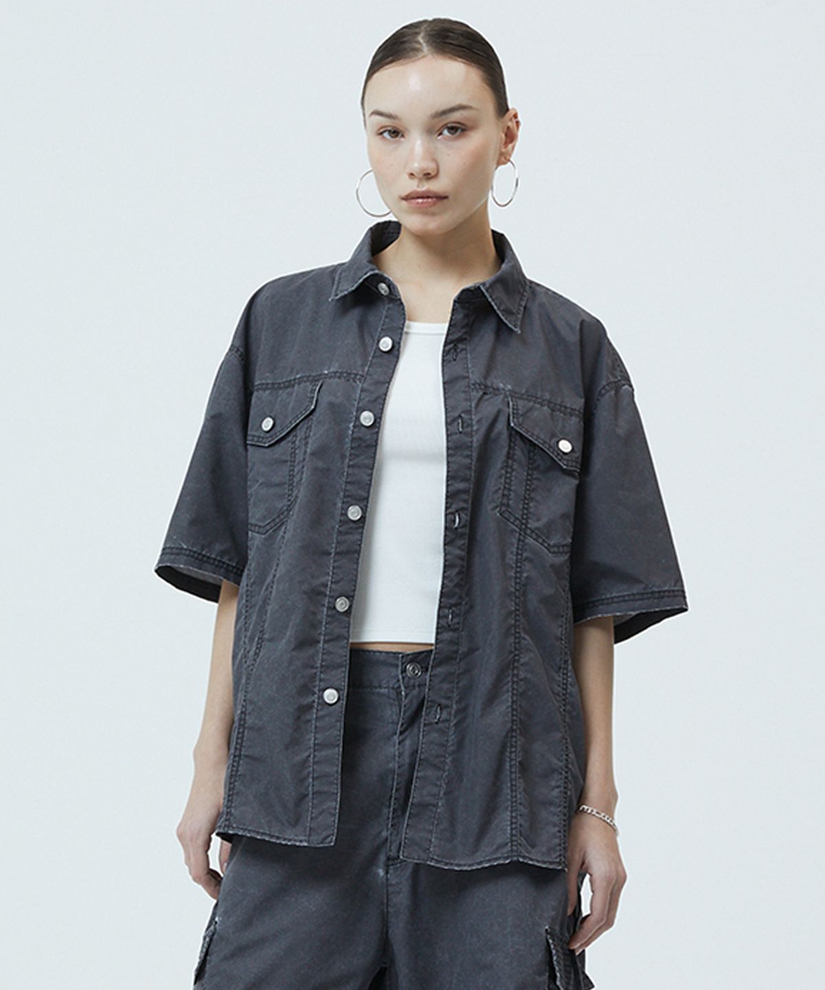 마하그리드(MAHAGRID) NYLON TRUCKER HALF SHIRT CHARCOAL(MG2GMMW341A)