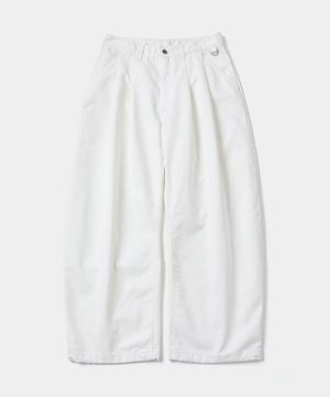 커브드 헤링본 스트라이프 데님 팬츠 화이트