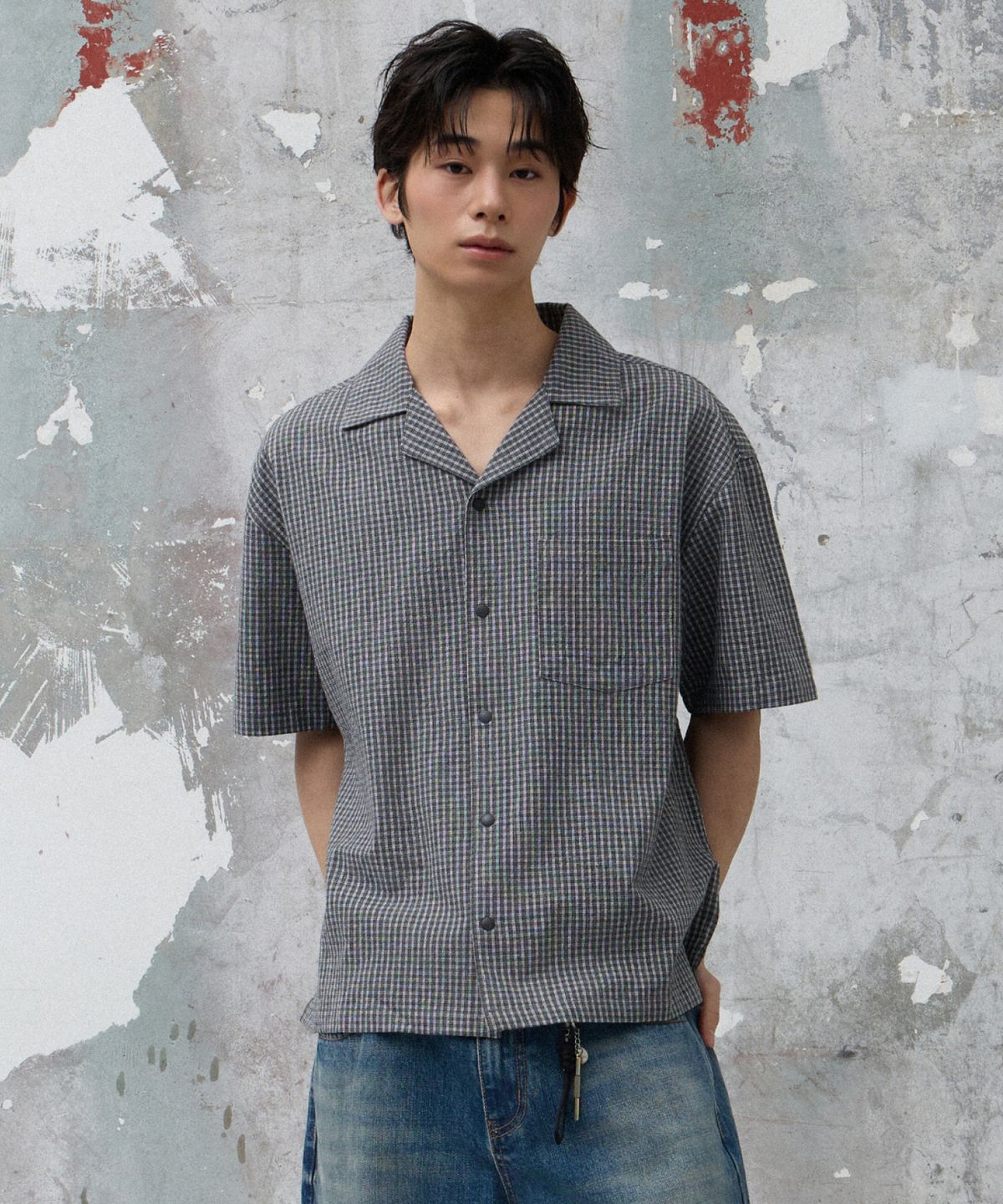 에이지오디(AGOD) 오픈 카라 체크 하프 셔츠 [블랙]