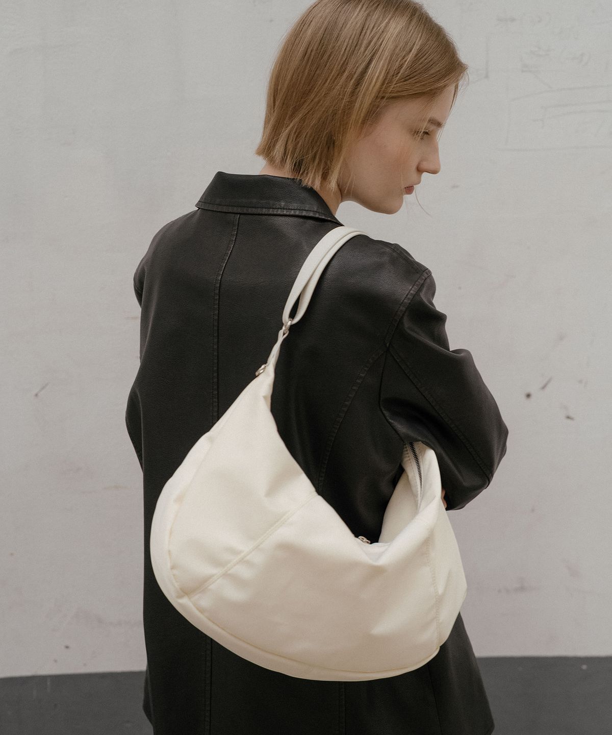 틸아이다이(TILL I DIE) Draw nylon shoulder bag [TISP06AH03]_Ivory