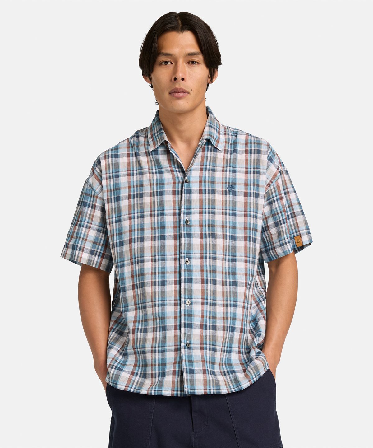 팀버랜드(TIMBERLAND) [Tokyo Design Collective] 선염 플래드 반소매 셔츠 - 다크 데님 / 0YH3R-288