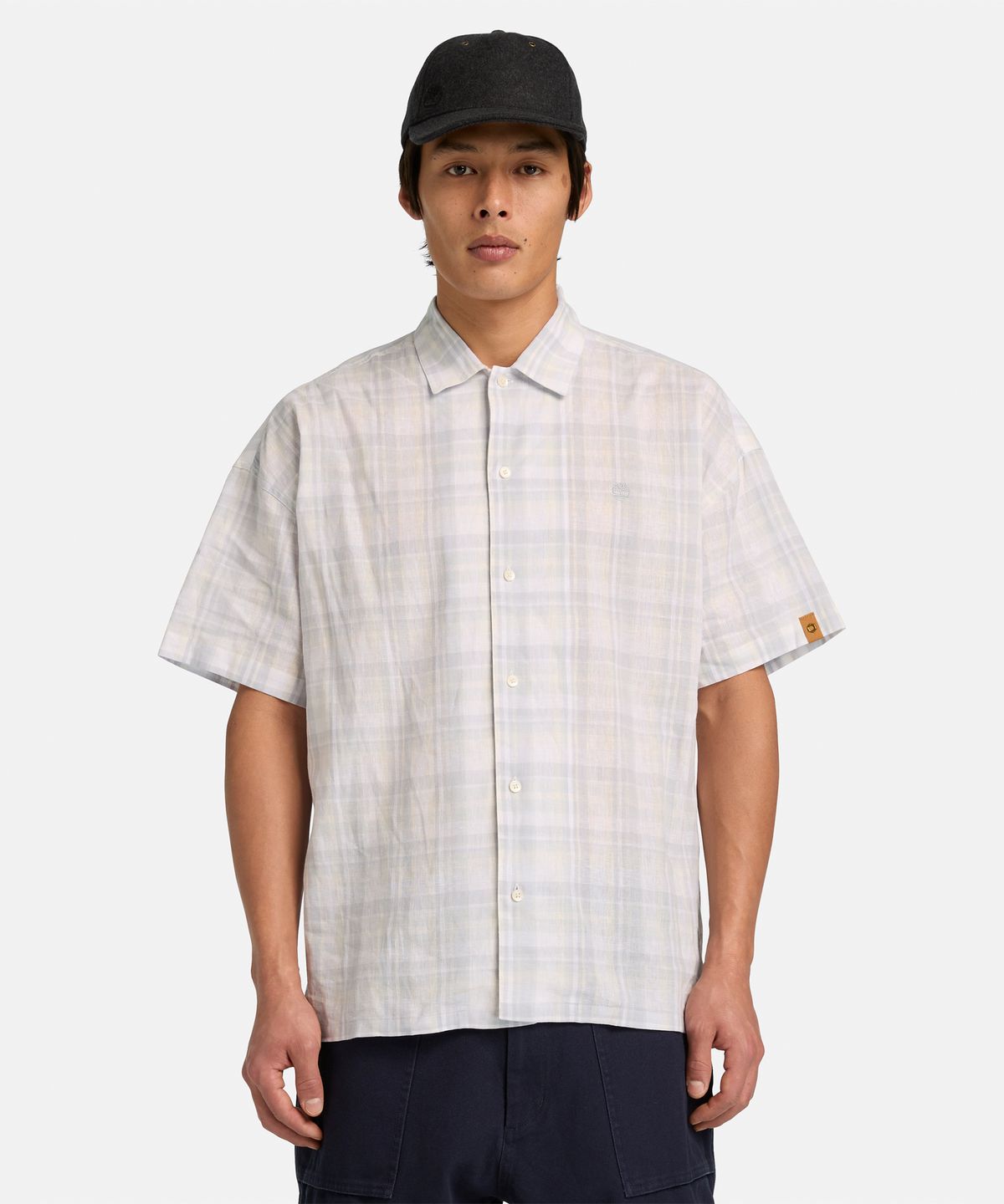 팀버랜드(TIMBERLAND) [Tokyo Design Collective] 선염 플래드 반소매 셔츠 - 그레이 던 / 0YH3R-A7E
