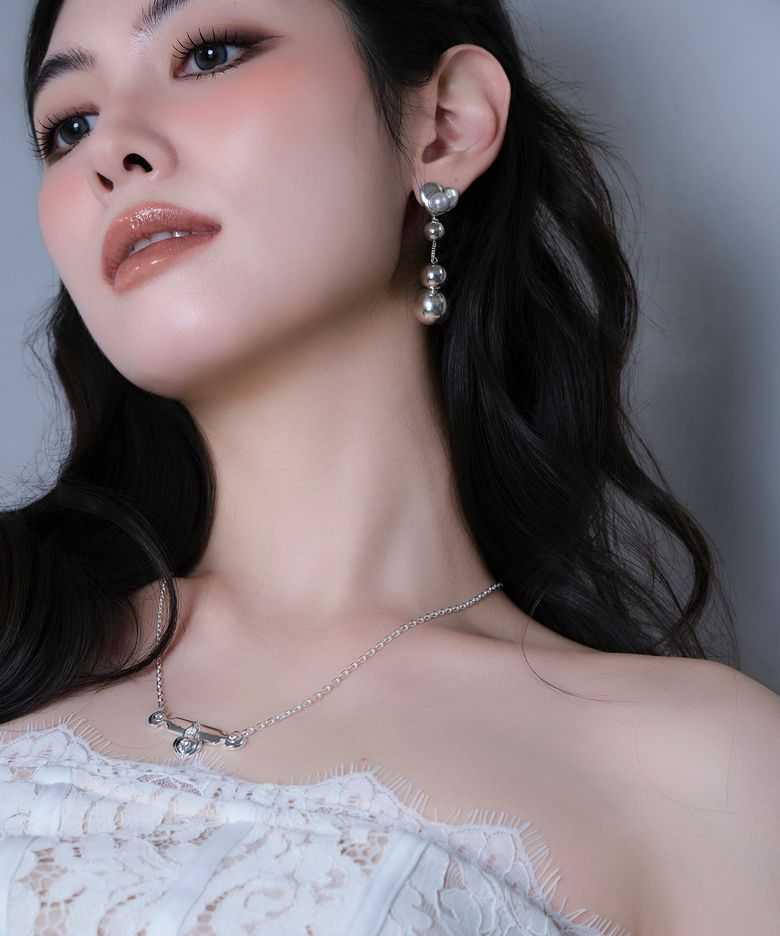 러브 볼 드롭 이어링