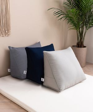 허그 삼각 등받이쿠션 헤드쿠션(중형)