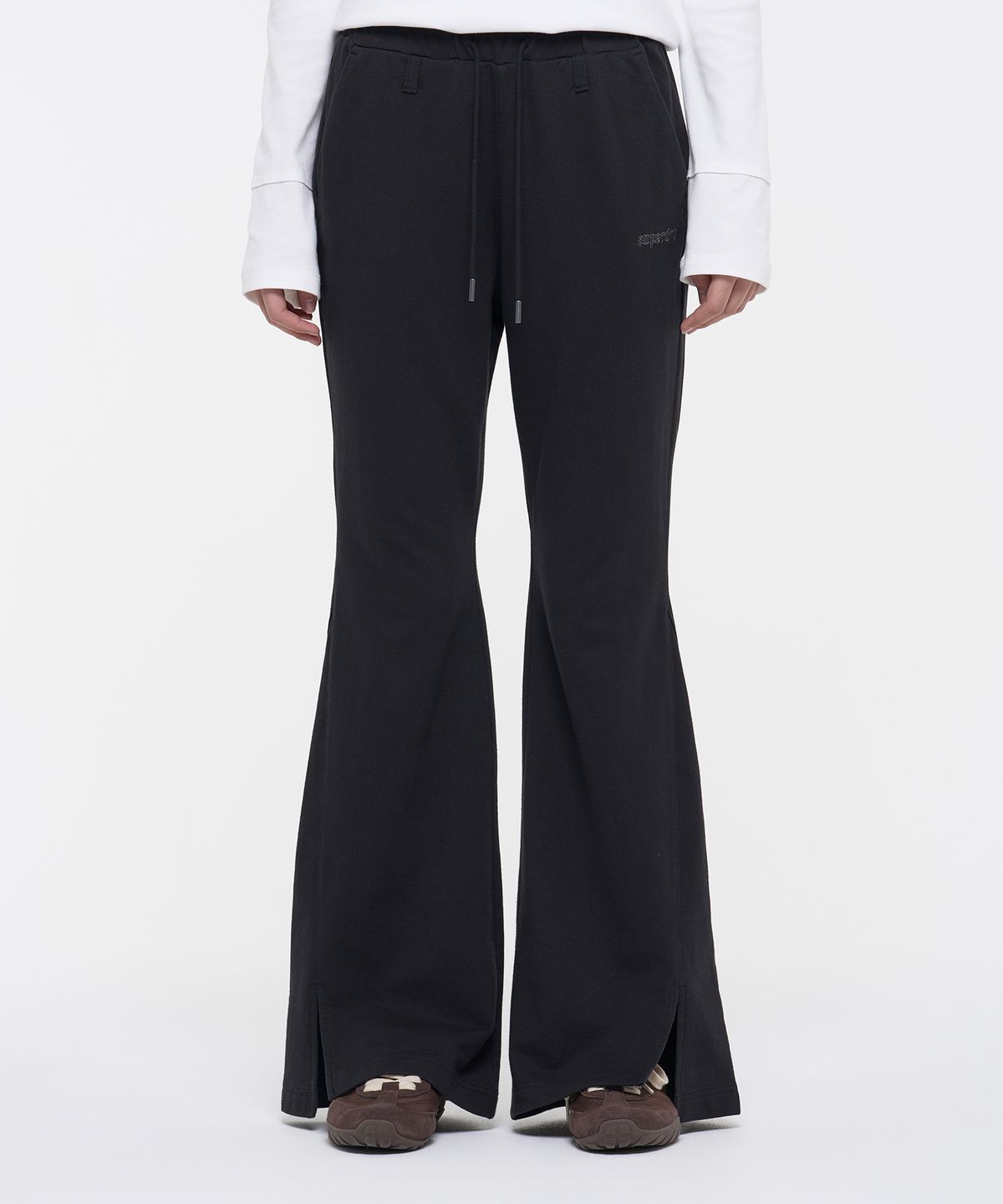 슈퍼드라이(SUPERDRY) 우먼스 워시드 부츠컷 스 팬츠 블랙 SDFLNCQ47BLK
