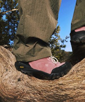 여성 어프로치 슈즈 락쿤 FE4XX26170PIN