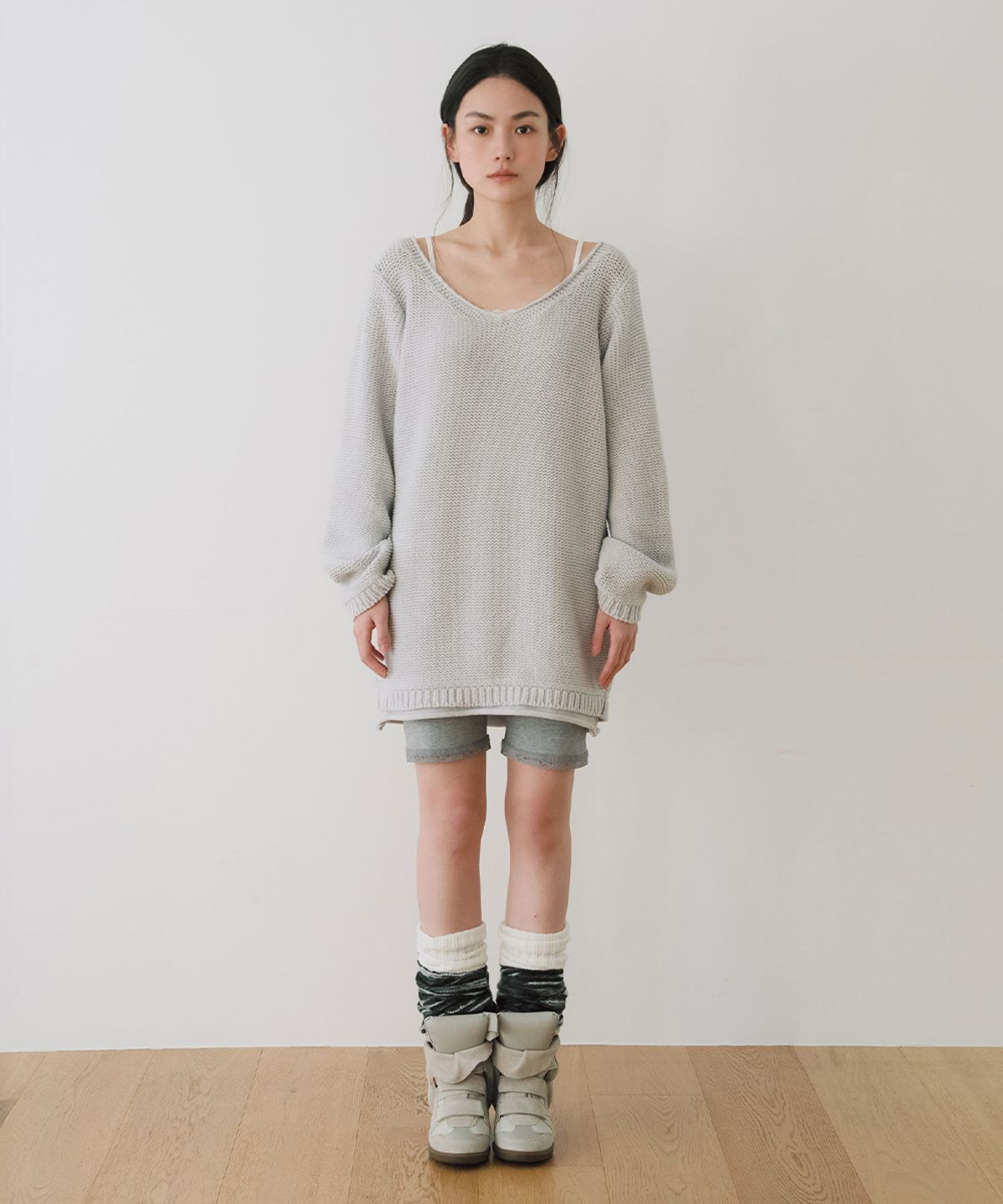 이어닝(YEARNING) LACE TRIM BIKER SHORTS, GREY