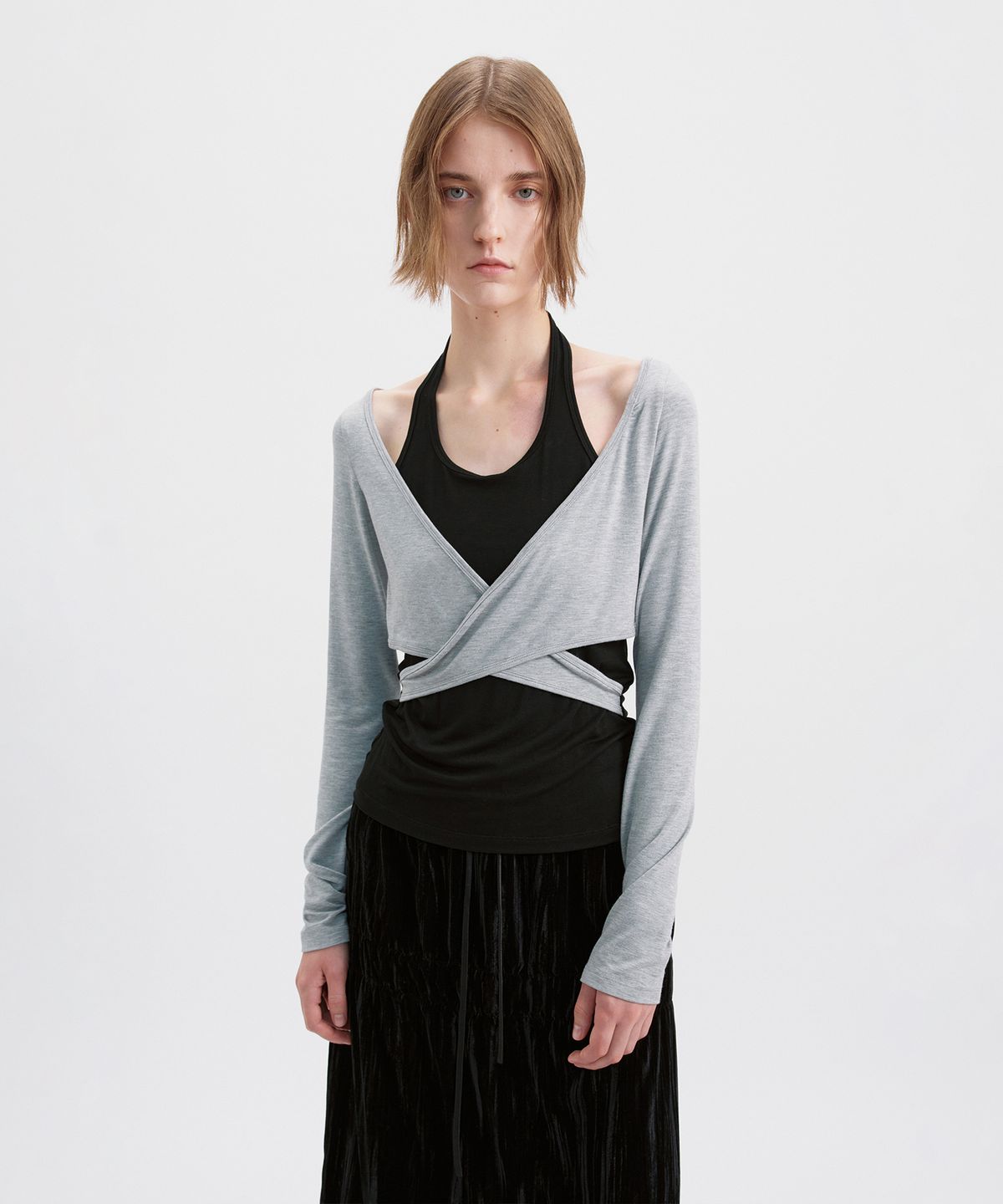 시메트릭 퍼센트(SYMMETRICPERCENT) Halter Layered X Wrap Top / Melange Grey