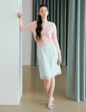레이스디테일 새틴 스커트 RMWHG24R12