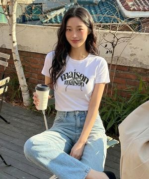 Maison  리본 레터링 반팔 티셔츠_2COLOR