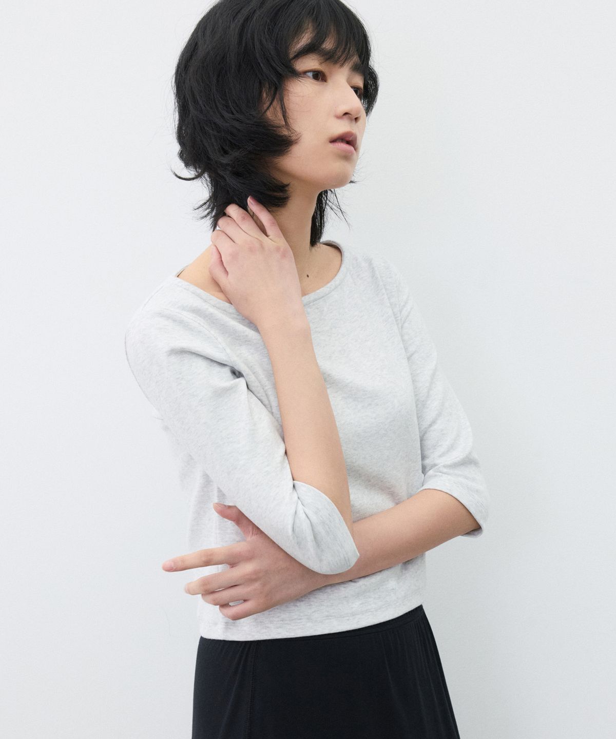 수아레 우먼(SUARE WOMEN) (우먼)보트넥 미드 슬리브 멜란지 그레이