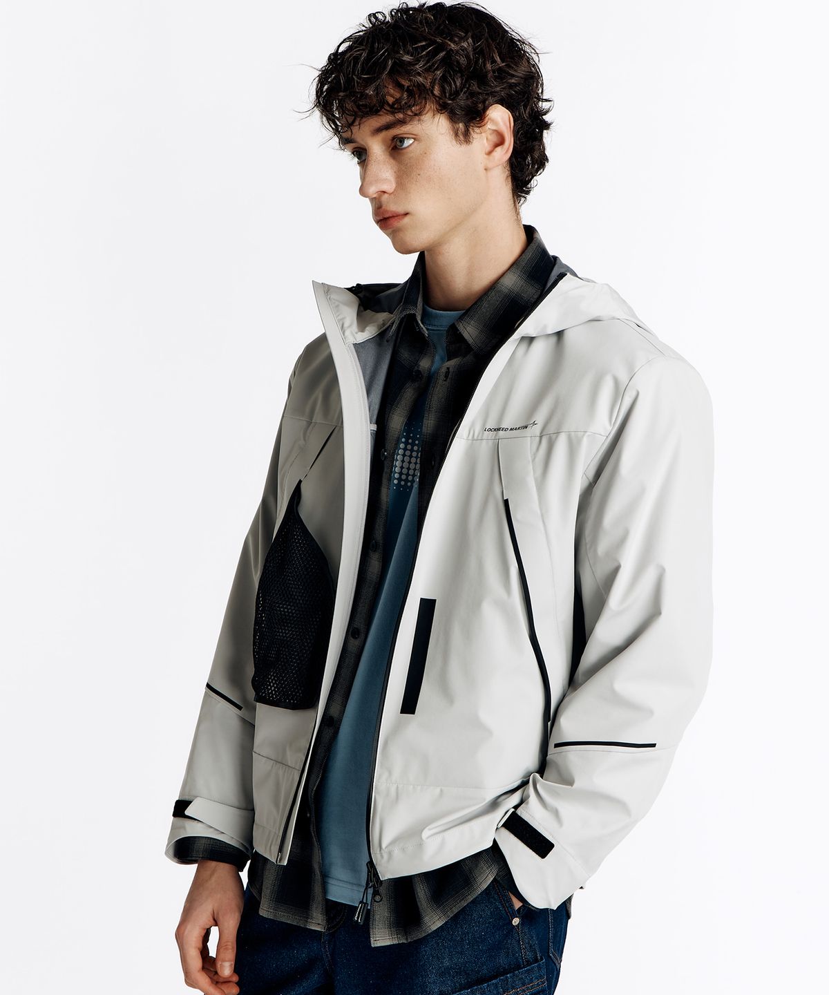 록히드마틴(LOCKHEED MARTIN) 3LAYERS TECH WINDBREAKER (L41UJJ021GRY)