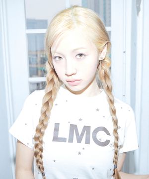 WM OG CROPPED TEE star