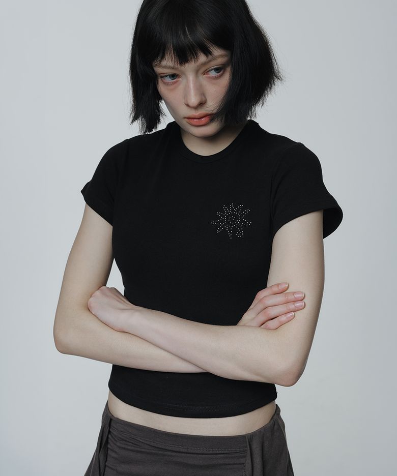 Sunrise Slim-Fit Cropped Cotton T-Shirt (Black)