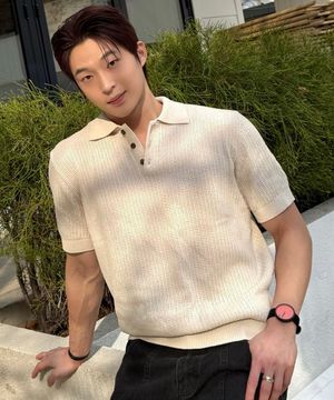 [COUTURE]워셔블 크로셰 카라 세미 오버핏 반팔 니트 - 2color