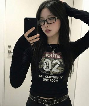 루트 02 슬림핏 롱슬리브 (블랙)