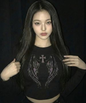 윙 크로스 슬림핏 롱슬리브 (블랙)