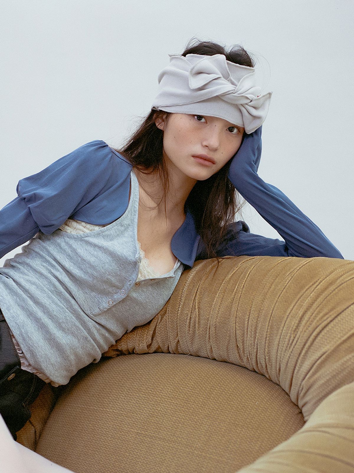 어썸니즈(AWESOME NEEDS) 보우 헤어 밴드_그레이지