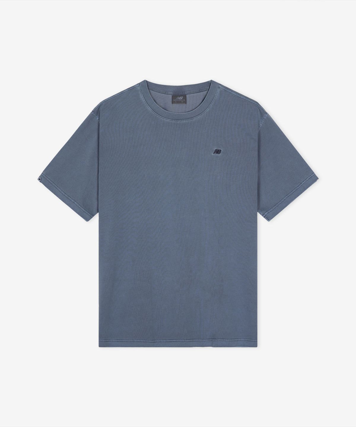 뉴발란스(NEW BALANCE) NBNEG31203 / UNI 에센셜 스몰로고 반팔티 (D/BLUE)