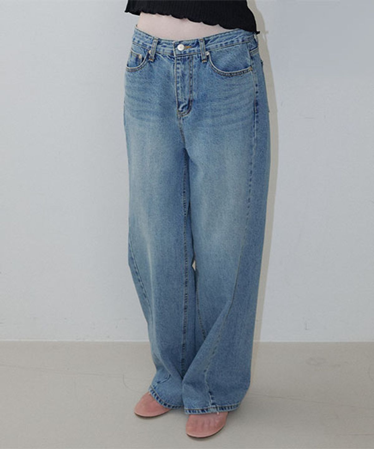 노운베러(KNOWNBETTER) Front curved loose-fit denim pants [KNSS06PT09]_Blue