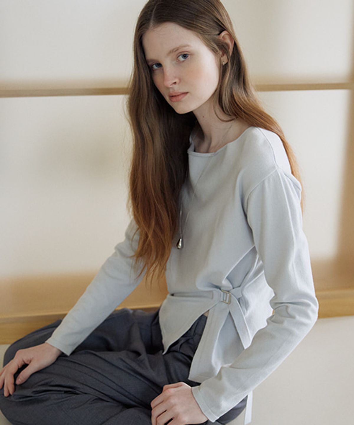 노운베러(KNOWNBETTER) Waist belt longsleeve knit top [KNSS06KN04]_Sky blue