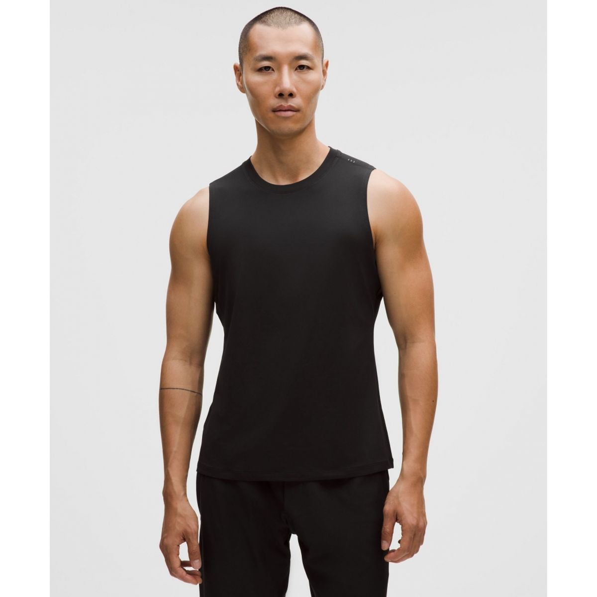 룰루레몬(LULULEMON) 레퍼 슬리브리스 탱크탑  BLK