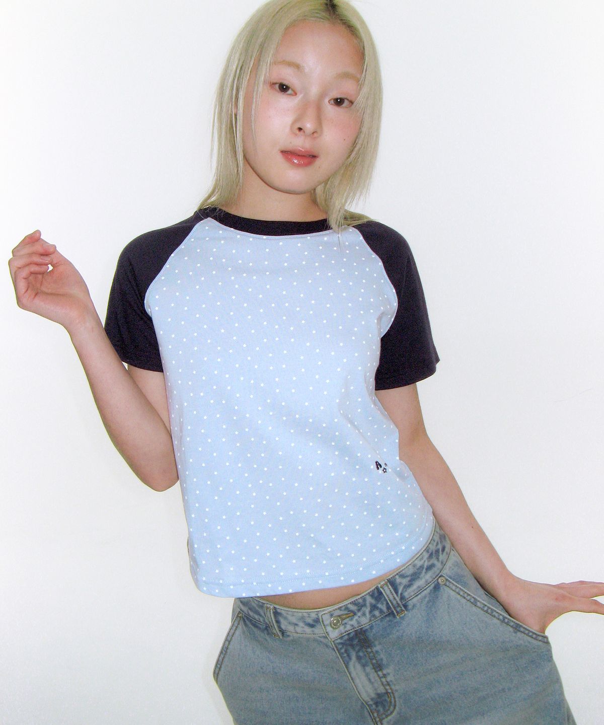 아메스 월드와이드(AMES-WORLDWIDE) TWINKLE RAGLAN CROP TEE BLUE