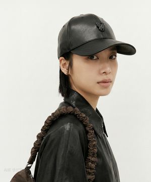 PU 레더 다이아 로고 볼캡