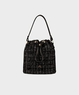 트위드 셀레나 드로우 스트링백 H24H1024 블랙