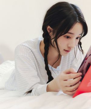 STRIPE HENLEY NECK T-SHIRT_SKY BLUE