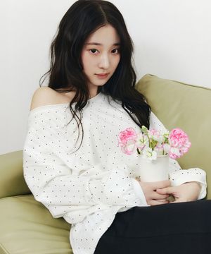 DOT ONE SHOULDER STRING T-SHIRT_IVORY