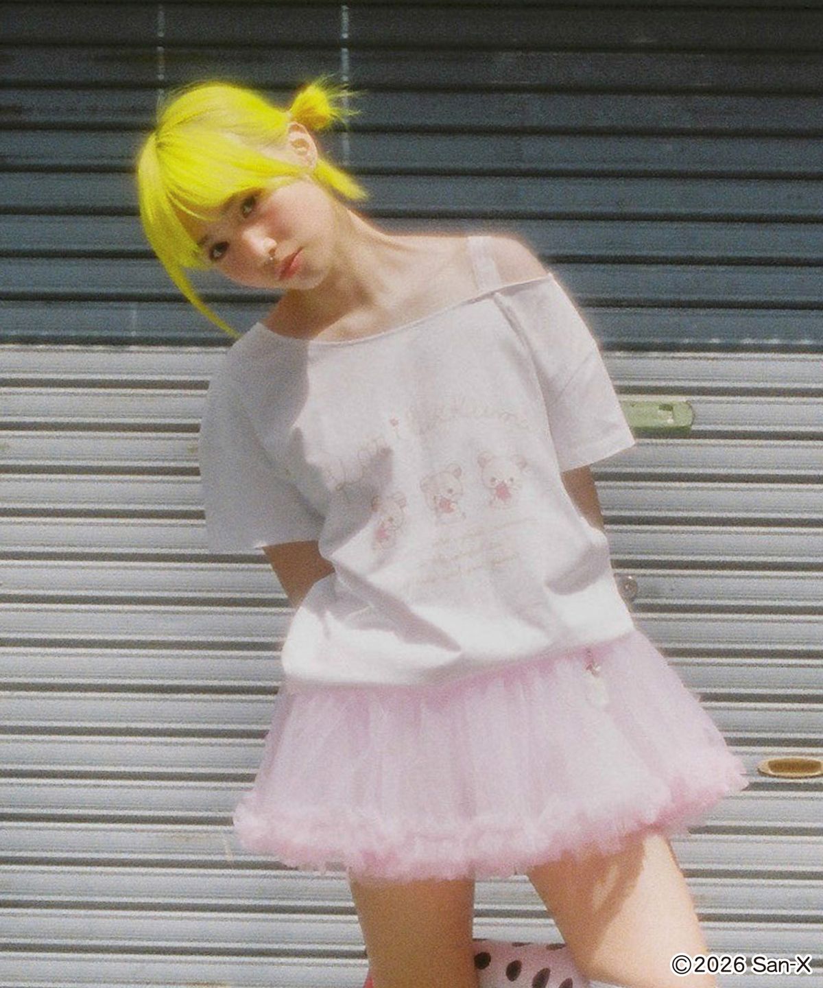 유희(YOUHEE) [KORILAKKUMA] LACE OFF-SHOULDER T-SHIRTS WHITE