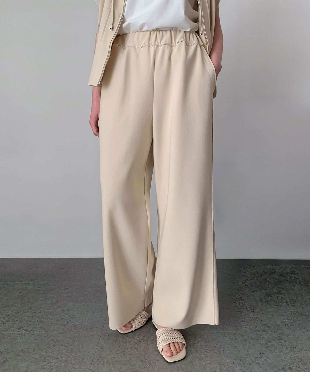 바스카라(VASCARA) Lena Banding Waist Slacks (2colors)
