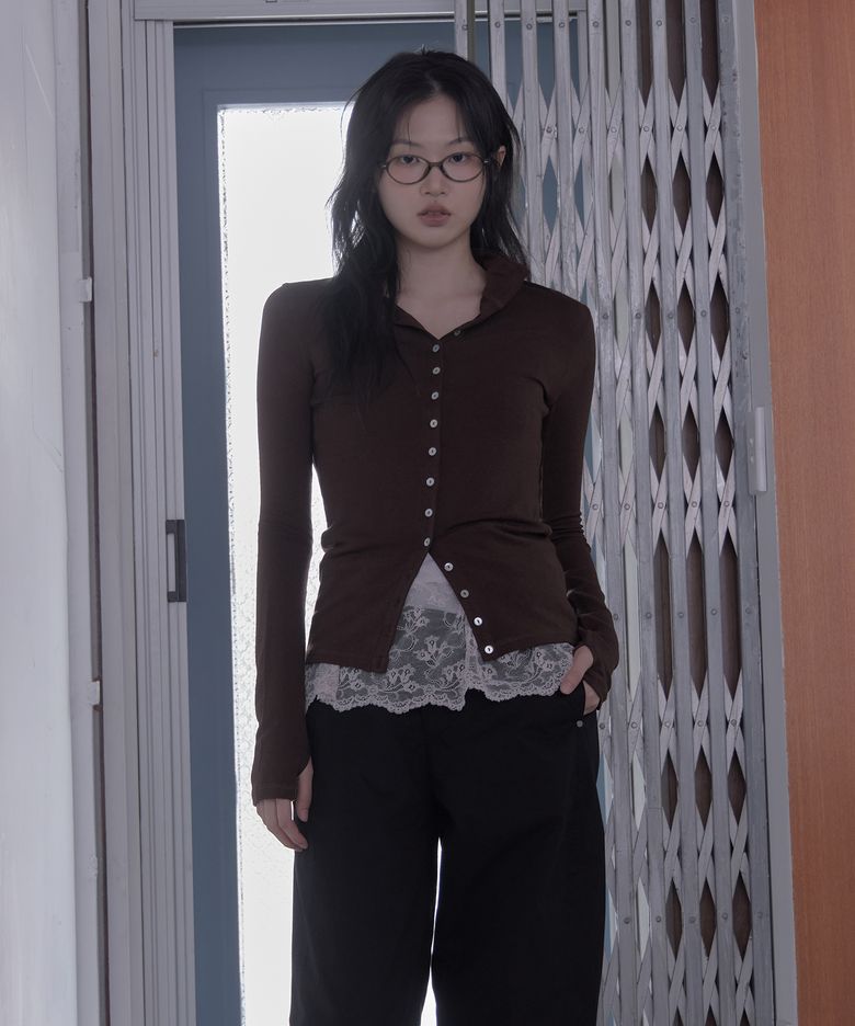 shell button half-neck cardigan (BR)