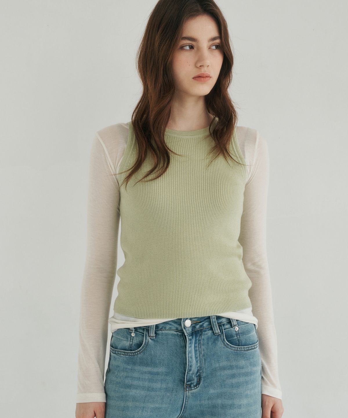 로시로우(LOSSYROW) Round Rib Sleeveless Top olive