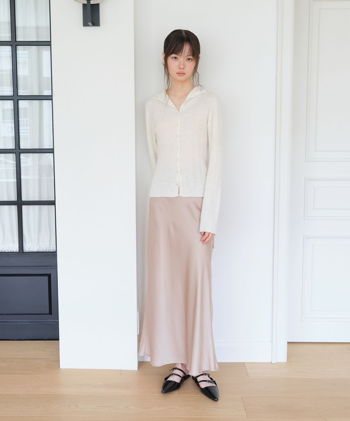 엽페(YUPPE) SATIN LONG SKIRT_BEIGE