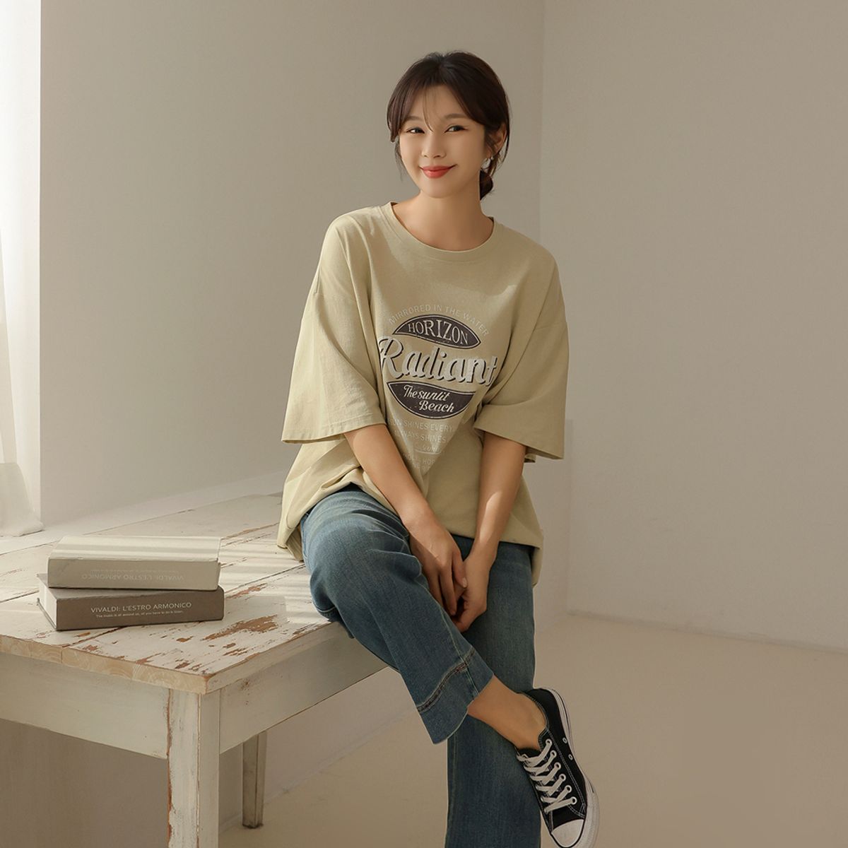 엘리시아(ELYSIA) 베즌 빈티지 프린팅 반팔 티