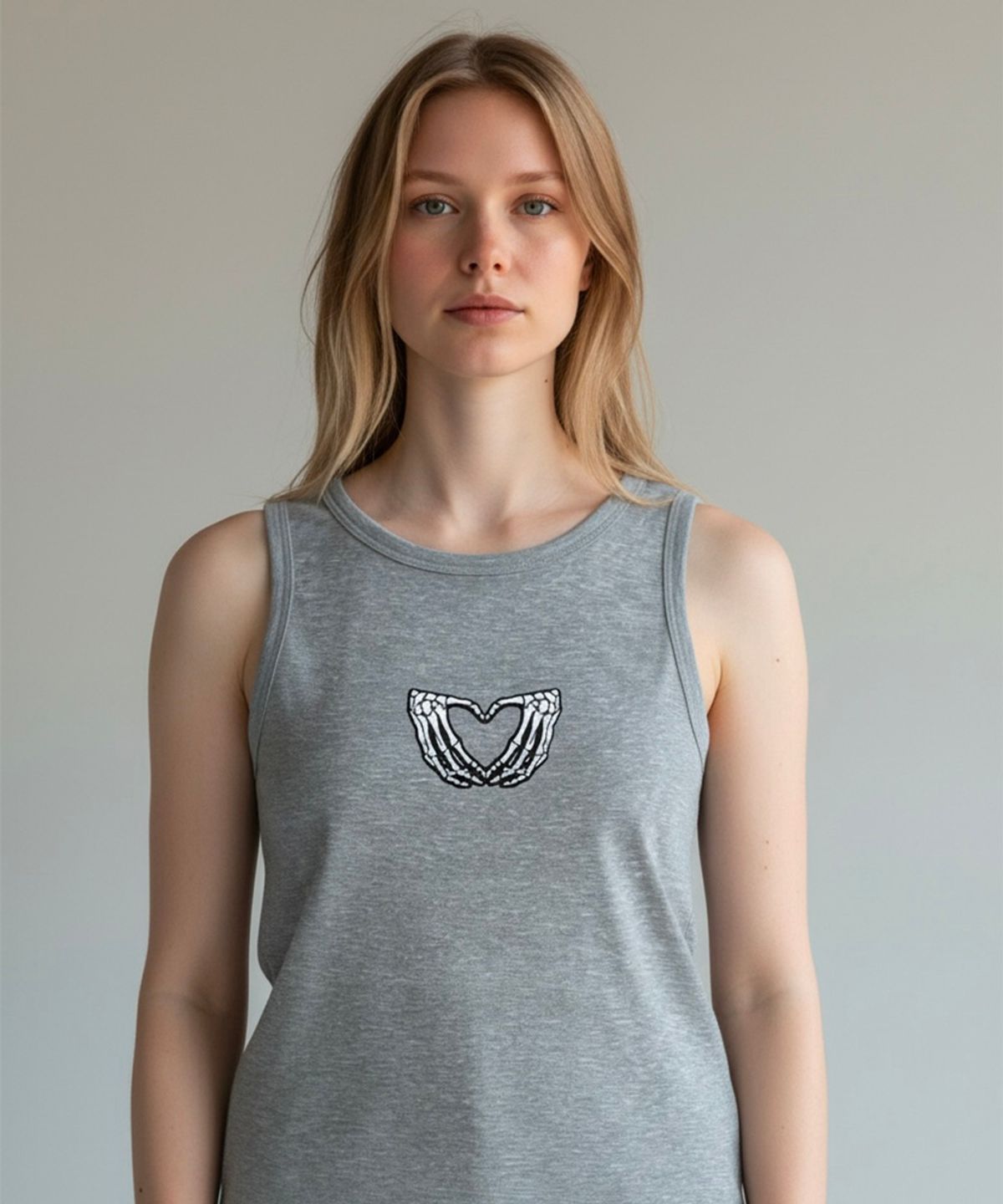 본슬리피(BORN SLIPPY) Bone Heart Sleeveless Top (Melange Gray)