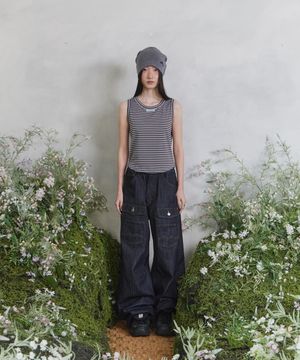 송이송이X탄산 로고 베이직 슬리브리스 (스트라이프 그레이)