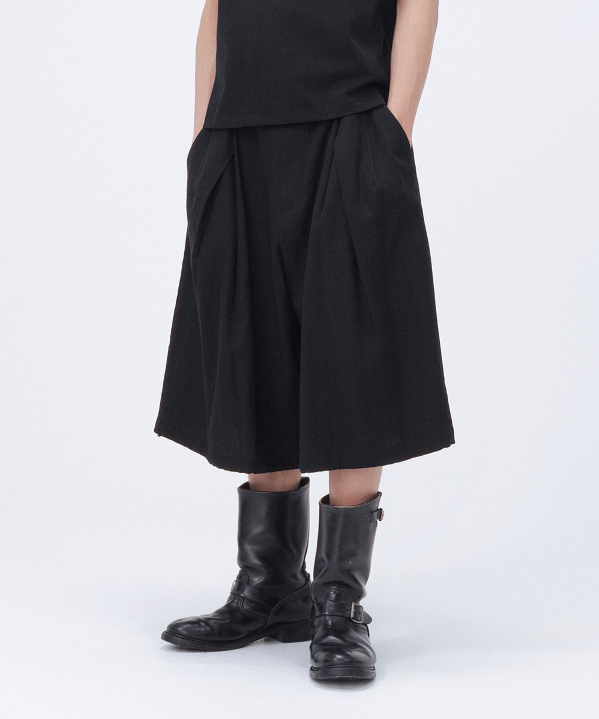 미세키서울 맨(MISEKISEOUL MEN) Two tuck hakama pants BLACK