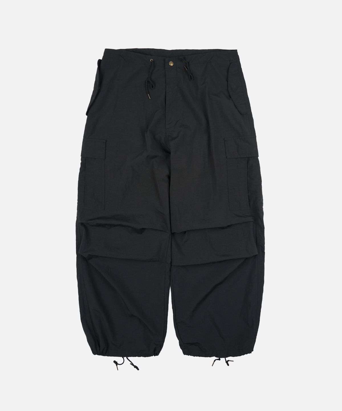 프리즘웍스(FRIZMWORKS) PARACHUTE NYLON BALLOON PANTS _ BLACK