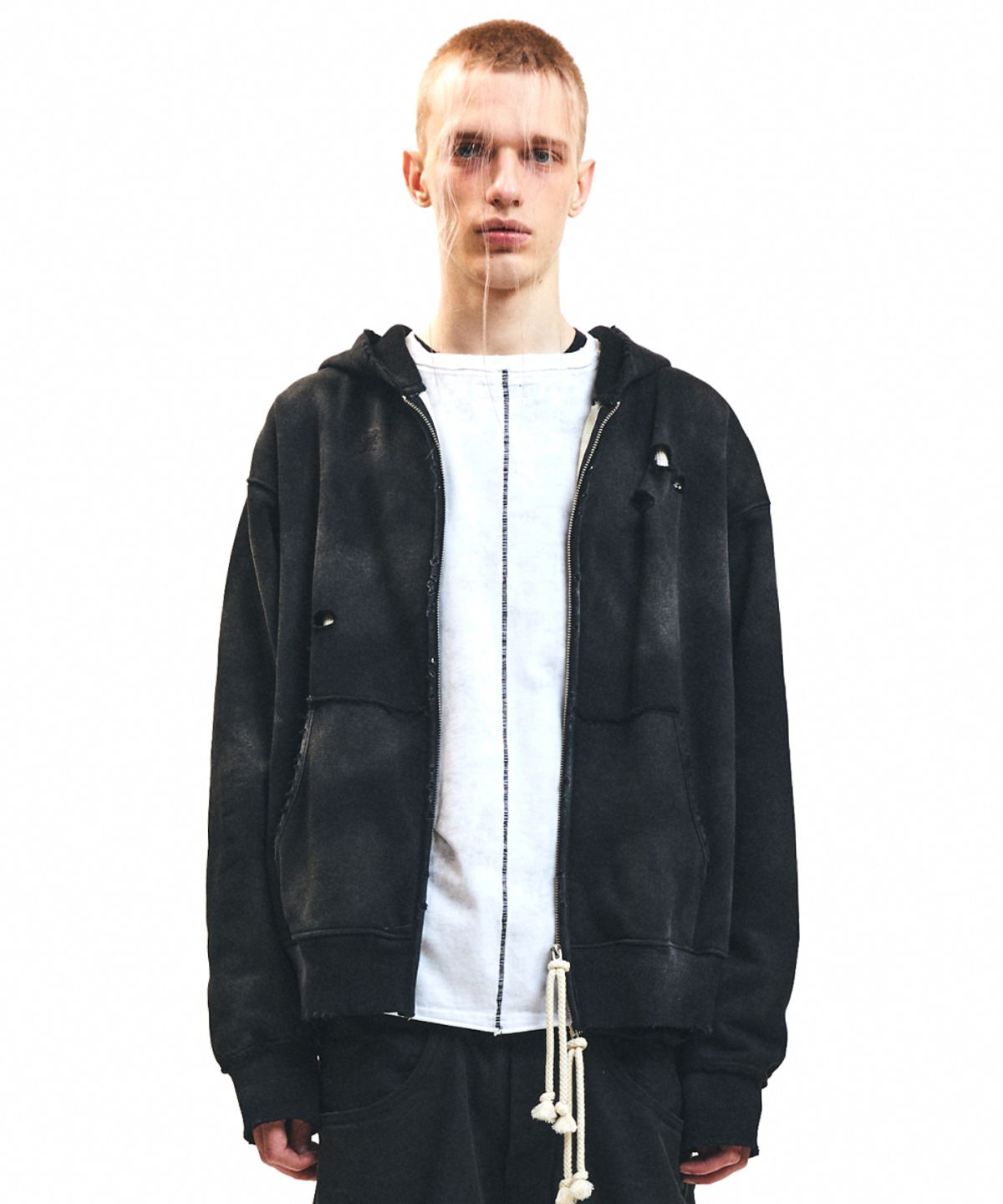 레어리티스(NINE RARITIES) Washed Frayed Zip Hoodie
