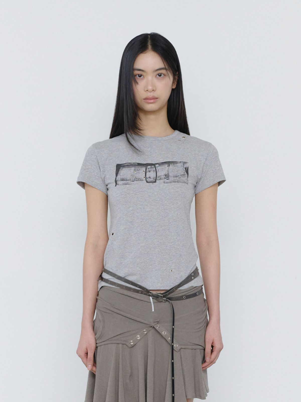 쓰리투에이티(THREE TO EIGHTY) STANDARD BELT EYELET TEE GREY