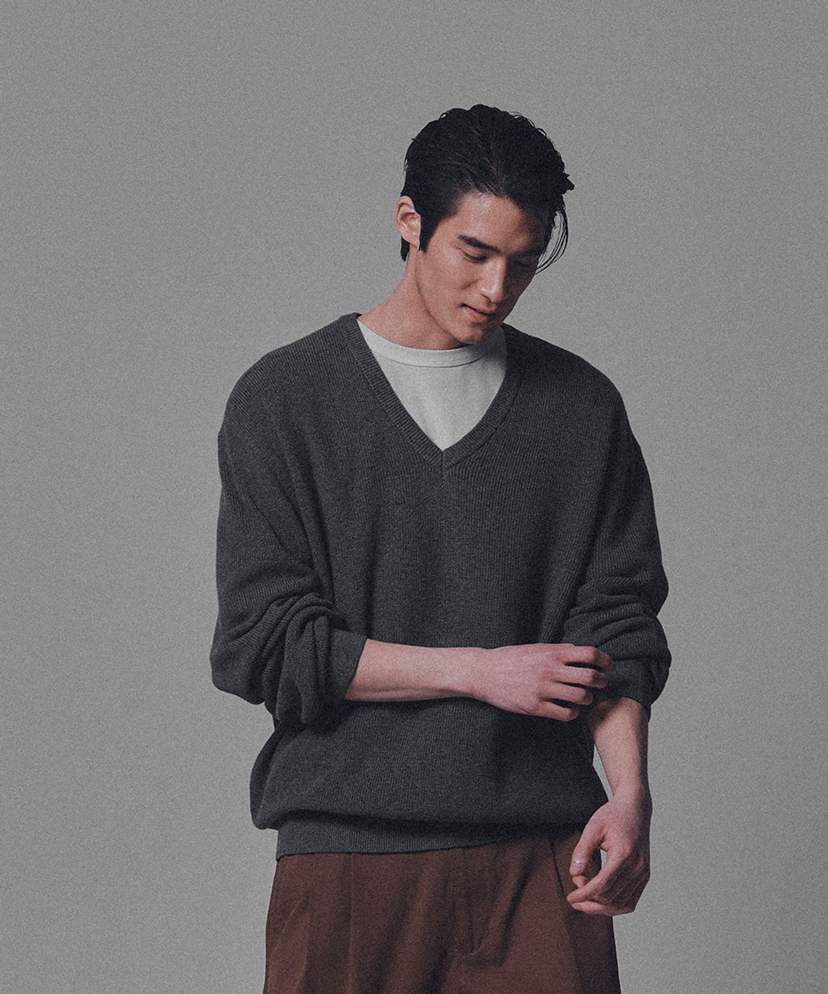 테일던(TAILDERN) Cotton Cashmere V-neck sweater Dark Grey